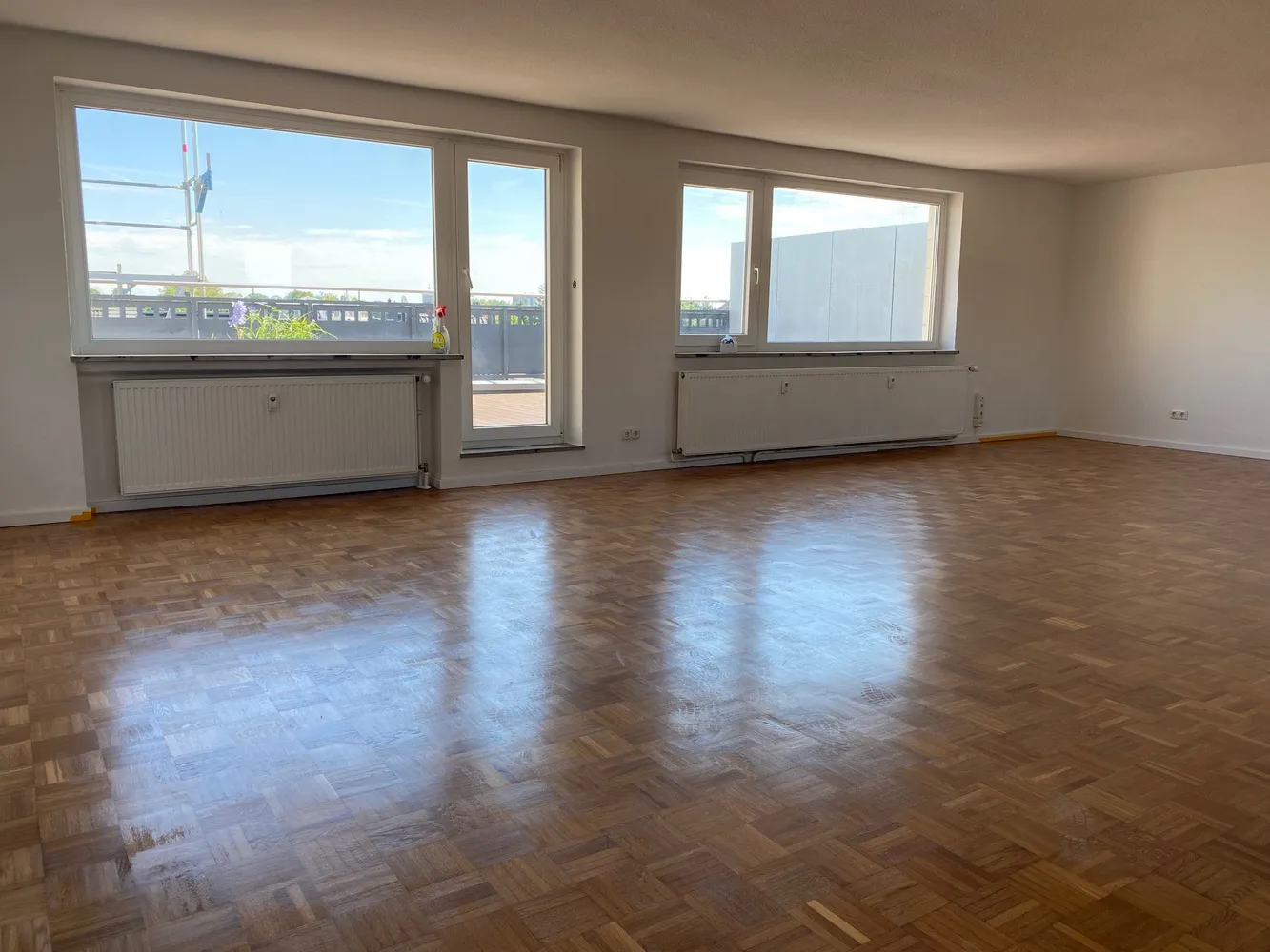 3 room apartment with 116 m² in Frankfurt am Main – Photo 1