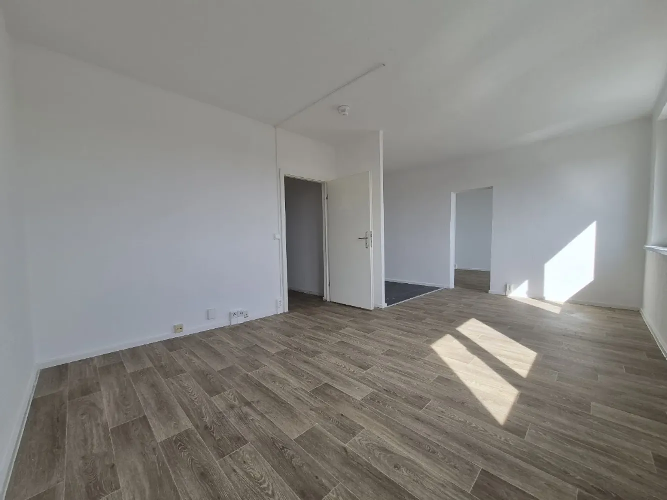2 Zimmer Wohnung mit 49 m² in Halle (Saale) – Bild 2
