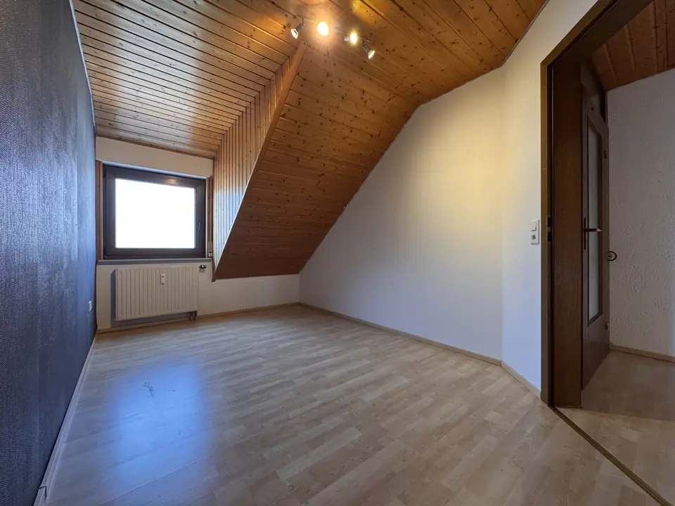 4 Zimmer Wohnung mit 93 m² in Crailsheim – Bild 3