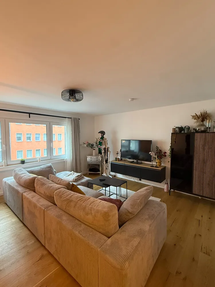 2 Zimmer Wohnung mit 59 m² in Köln – Bild 1