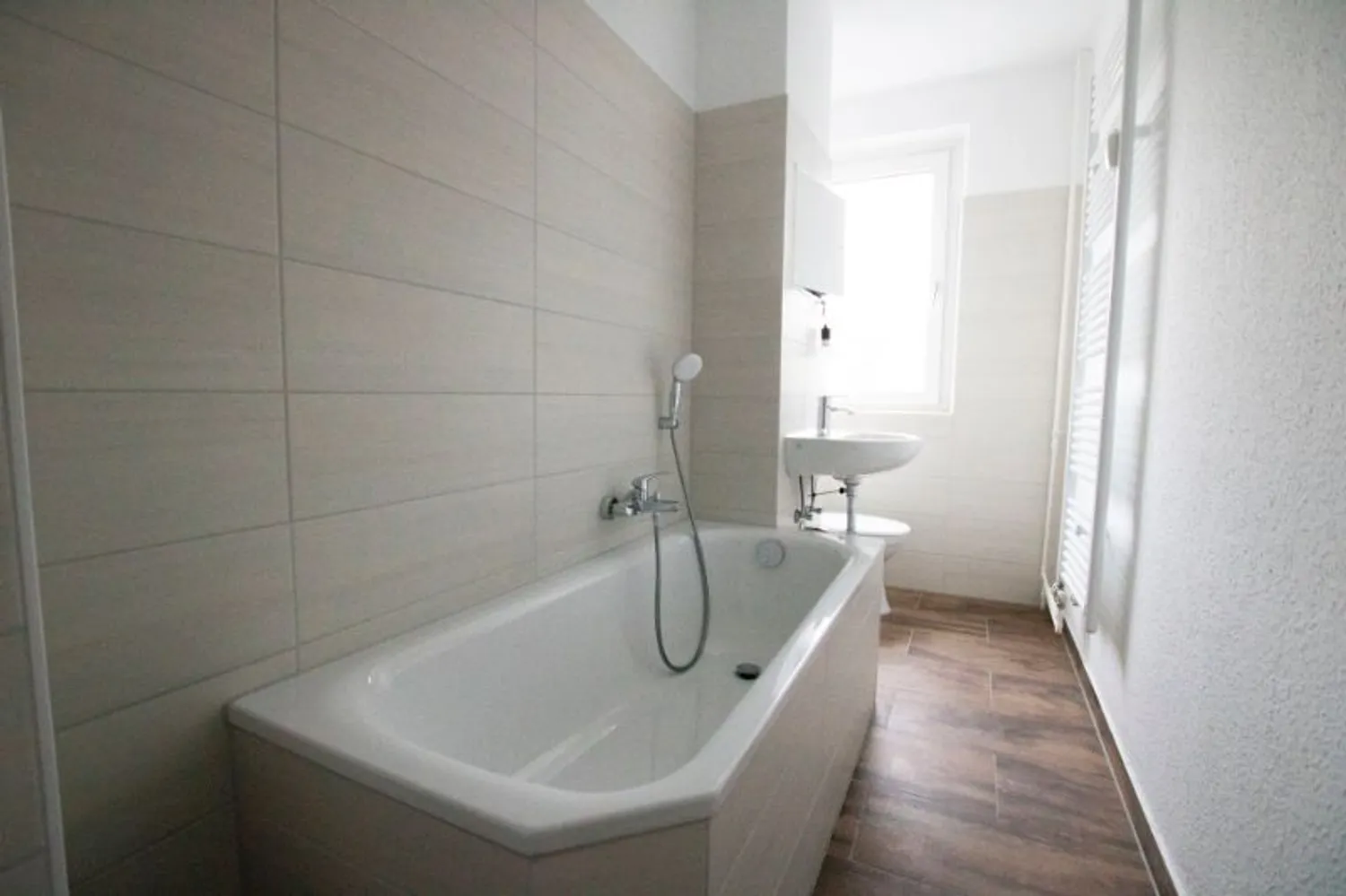 3 Zimmer Wohnung mit 60 m² in Halle (Saale) – Bild 7