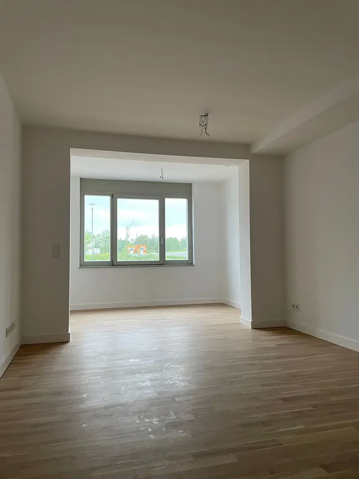 2 Zimmer Wohnung mit 56 m² in Falkensee – Bild 2