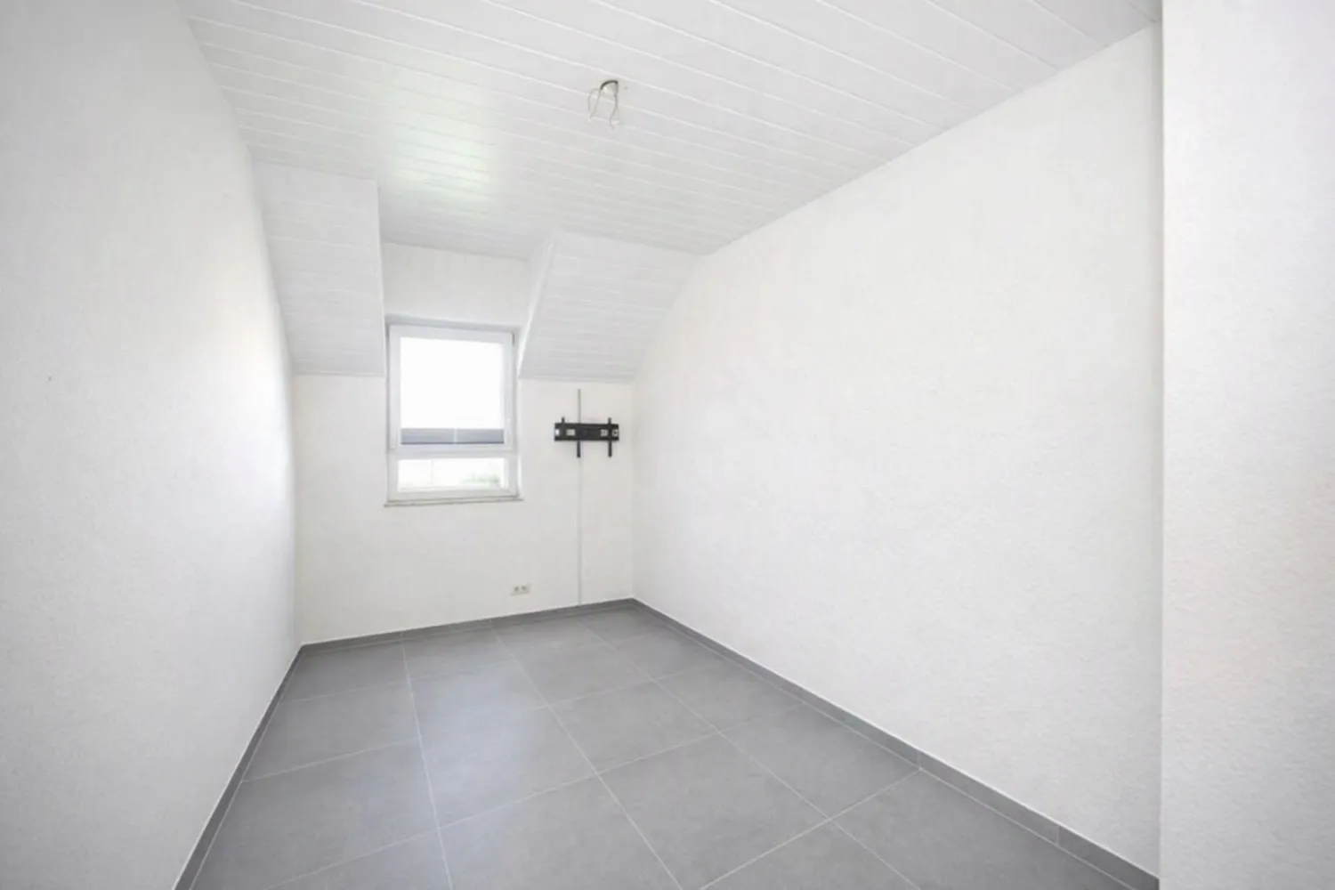 4 Zimmer Wohnung mit 134 m² in Hennef – Bild 10