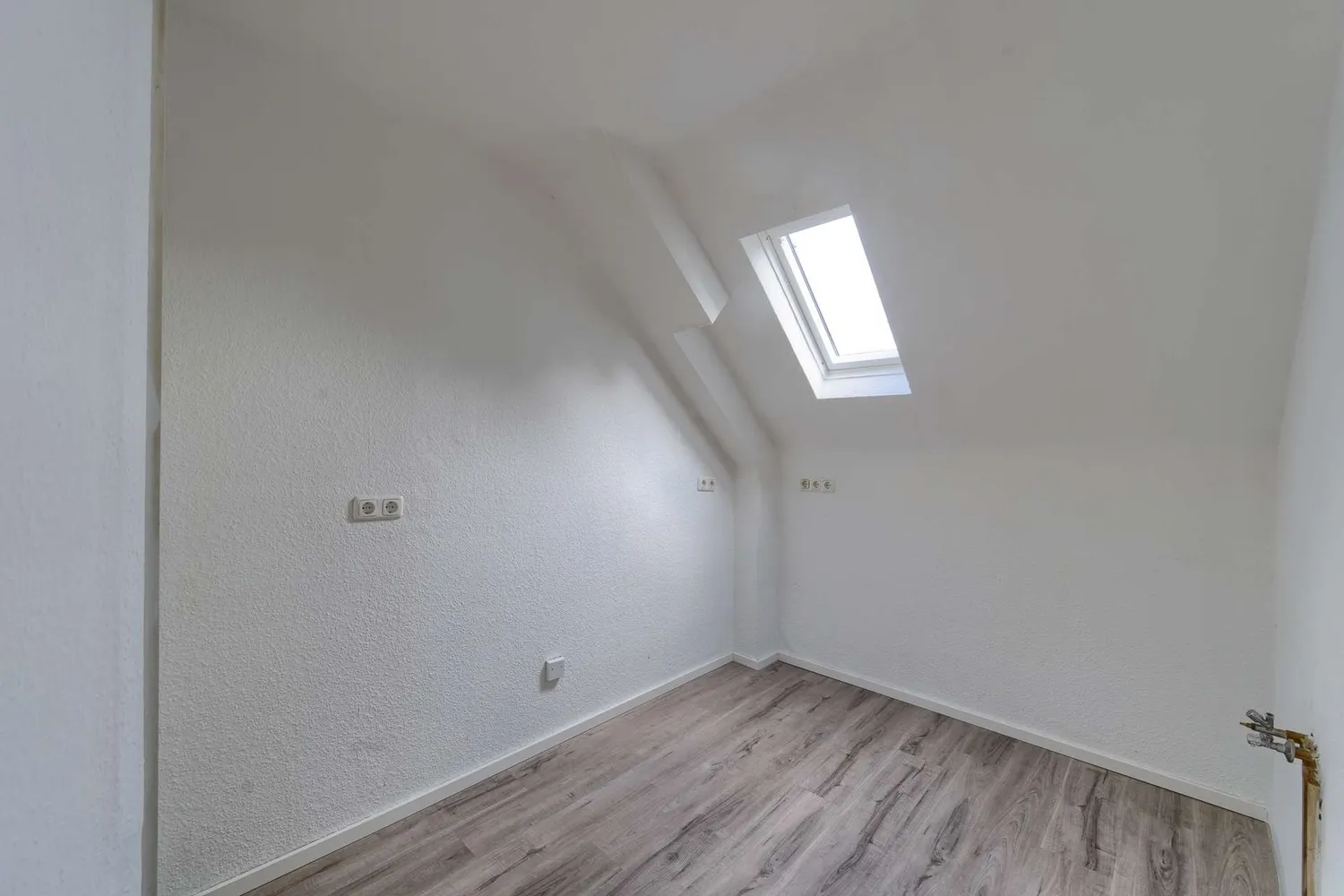 4 Zimmer Wohnung mit 102 m² in Iserlohn – Bild 11