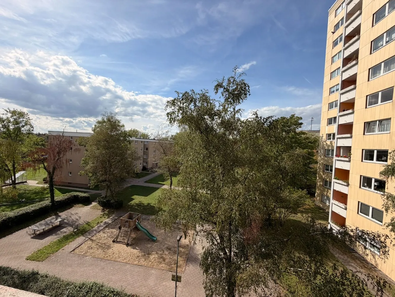 2 room apartment with 57 m² in Munich – Photo 4