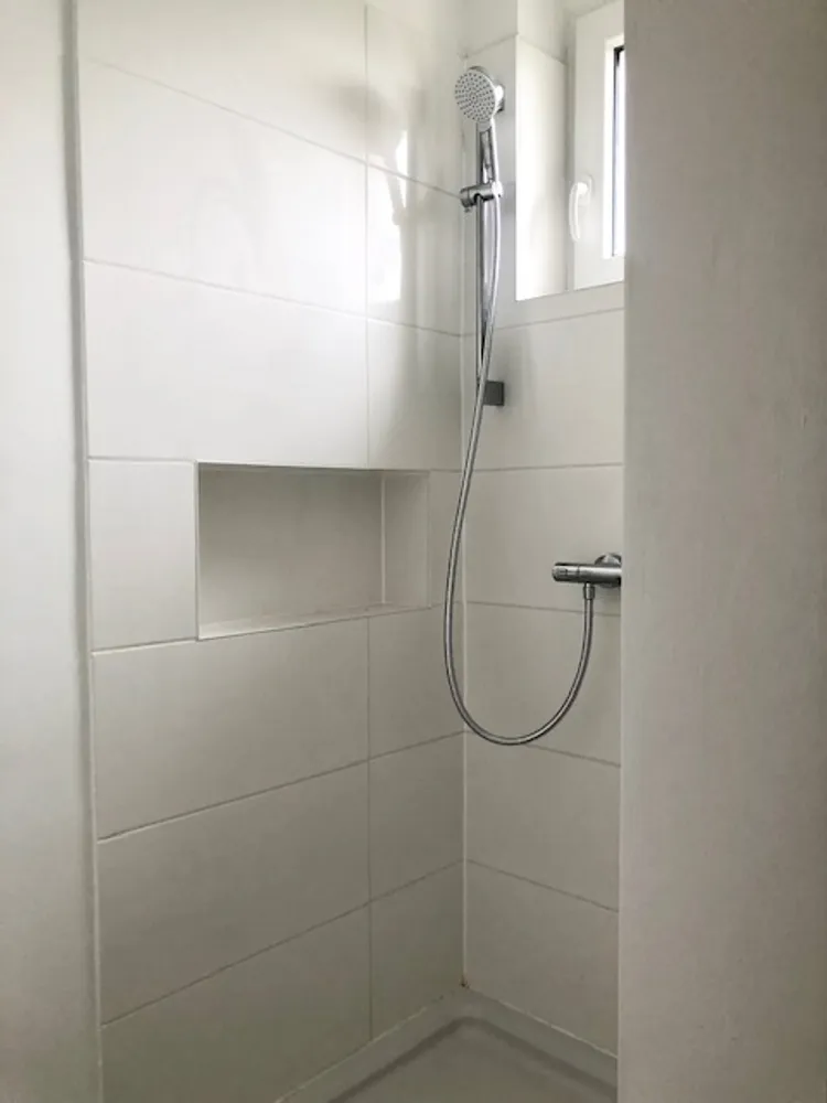 2 Zimmer Wohnung mit 60 m² in Wiesbaden – Bild 2