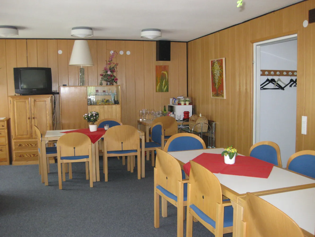 2 room apartment with 50 m² in Berlin – Photo 2