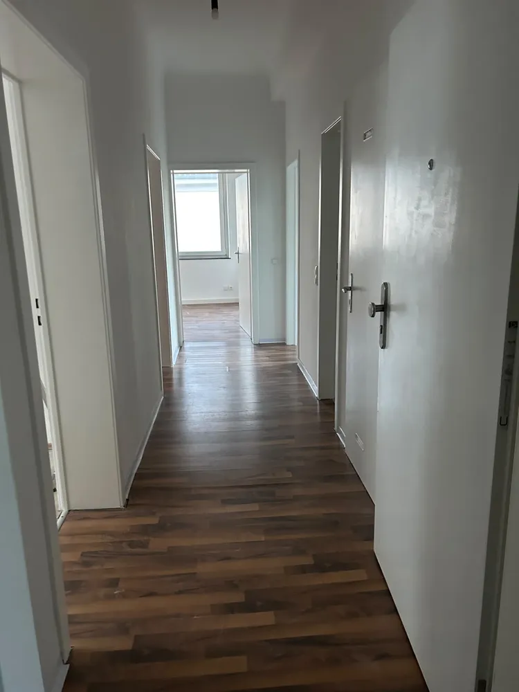 3 Zimmer Wohnung mit 81 m² in Aachen – Bild 2