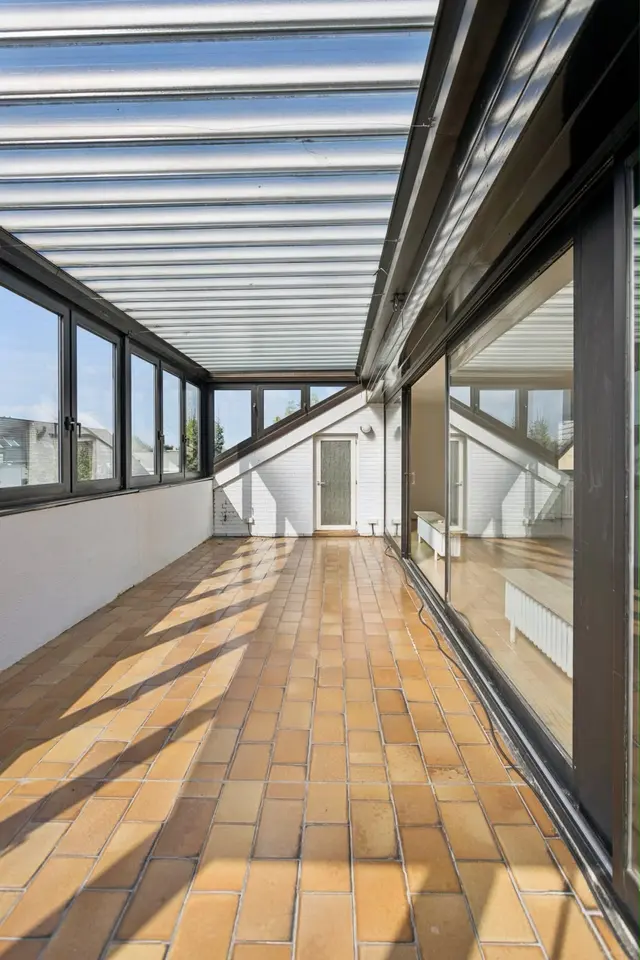 6 Zimmer Wohnung mit 160 m² in Essen – Bild 3