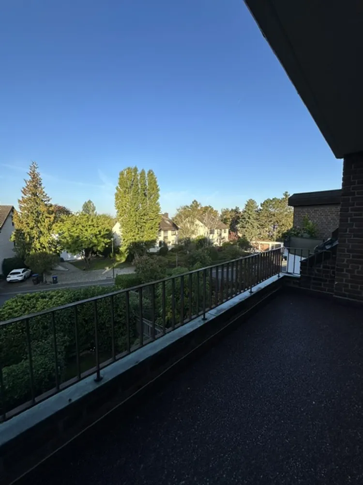 2 room apartment with 118 m² in Düsseldorf – Photo 12