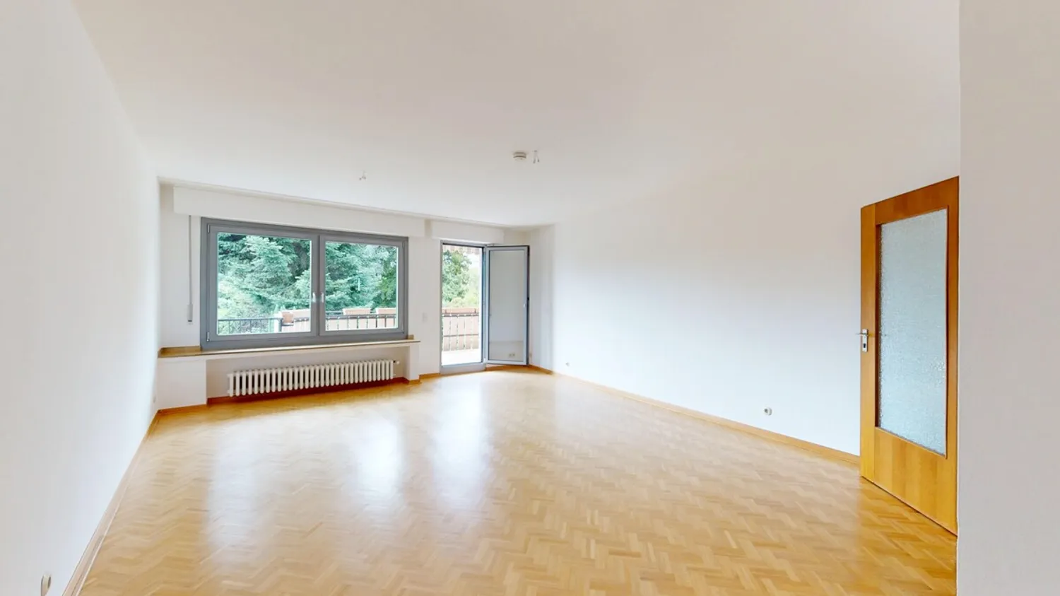 3 Zimmer Wohnung mit 90 m² in Düsseldorf – Bild 2