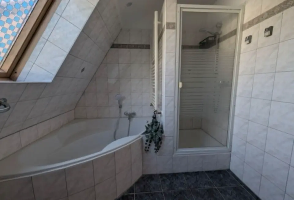 5 Zimmer Wohnung mit 122 m² in Wuppertal – Bild 8