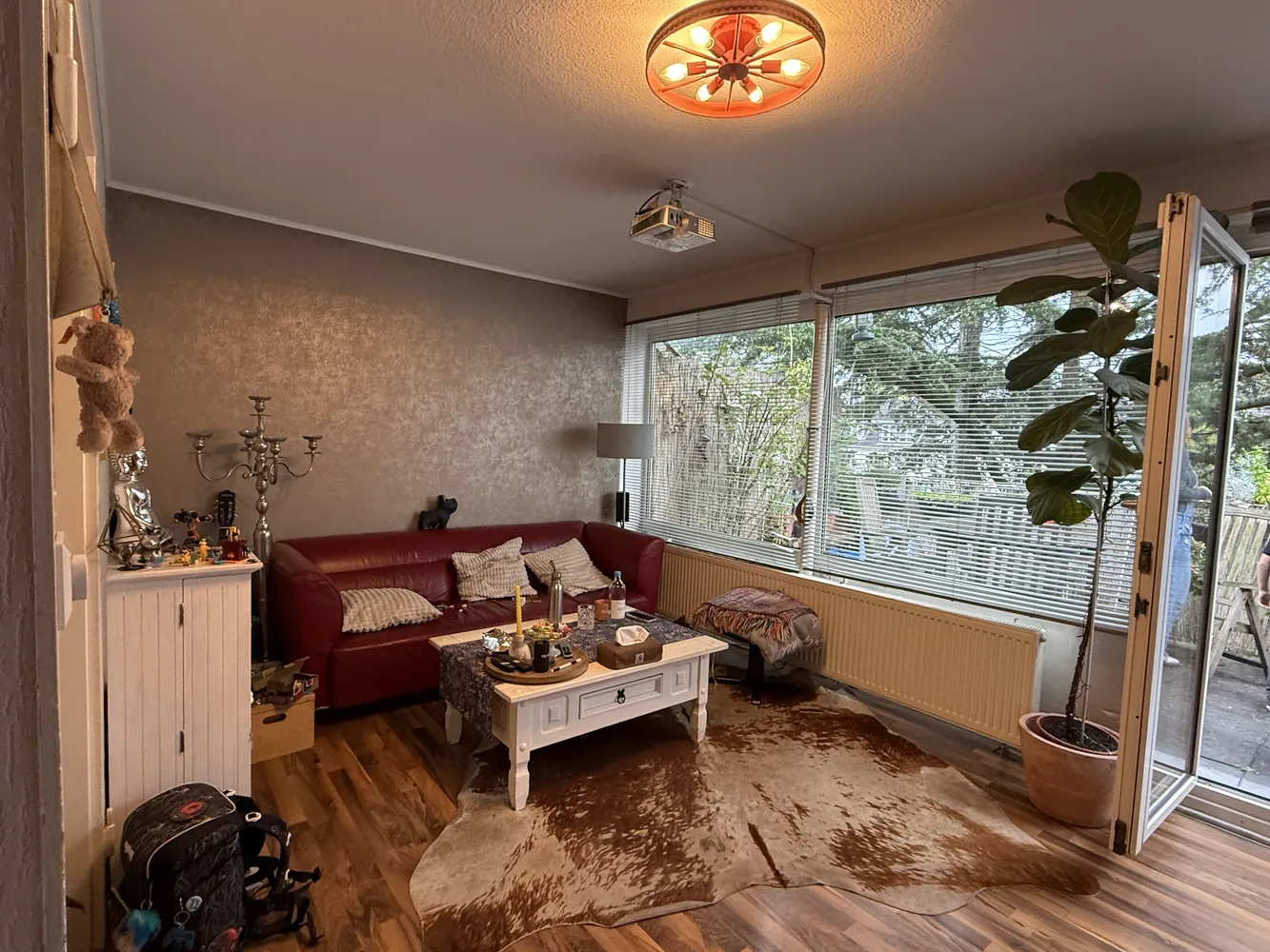 2 room apartment with 50 m² in Düsseldorf – Photo 1