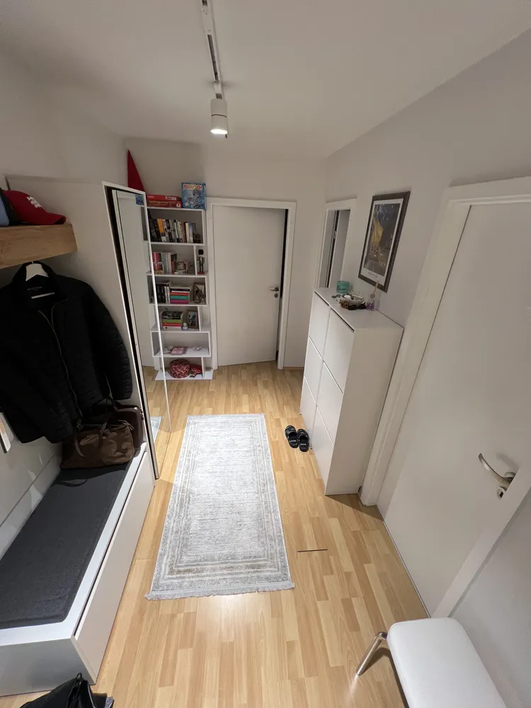 2 Zimmer Wohnung mit 60 m² in München – Bild 2