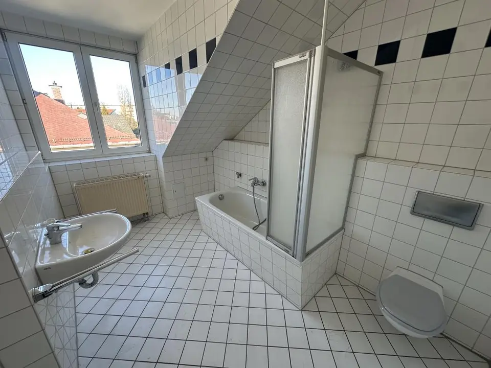 2 room apartment with 65 m² in Gera – Photo 9