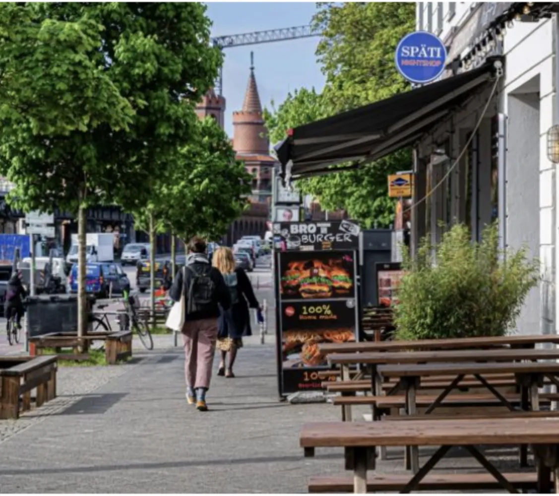 1 Zimmer Wohnung mit 42 m² in Berlin – Bild 12