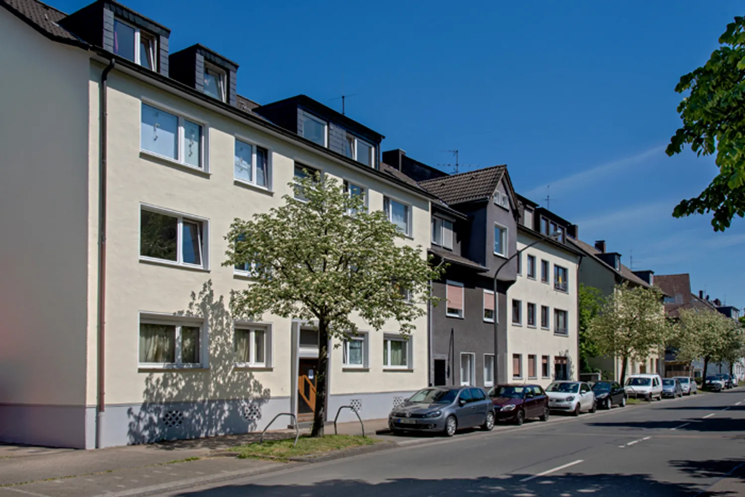 3 room apartment with 70 m² in Essen – Photo 3