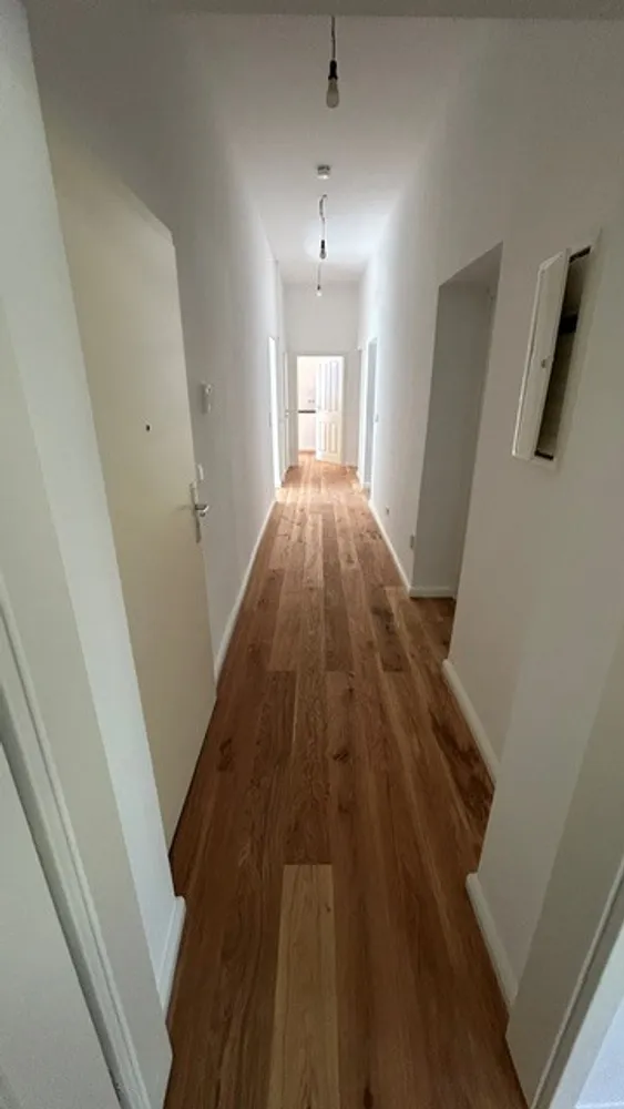 4 Zimmer Wohnung mit 93 m² in Wiesbaden – Bild 12