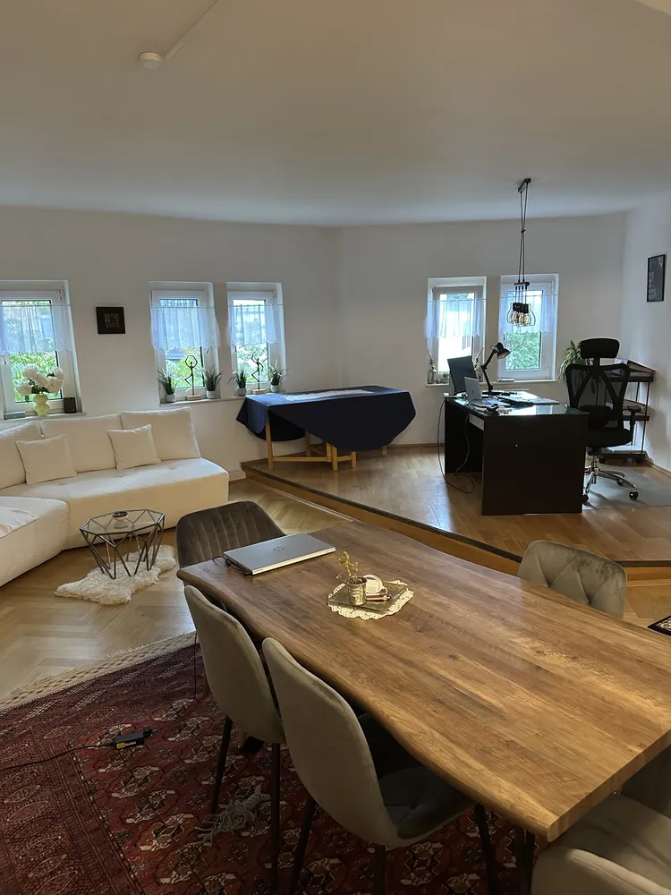 3 room apartment with 100 m² in Frankfurt am Main – Photo 2