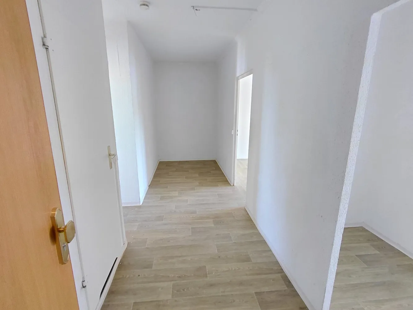 4 Zimmer Wohnung mit 82 m² in Gera – Bild 6