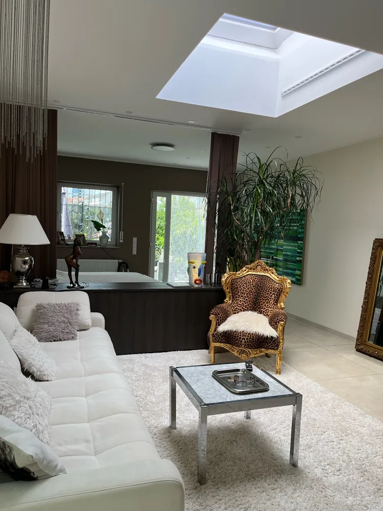 1 room apartment with 89 m² in Cologne – Photo 6