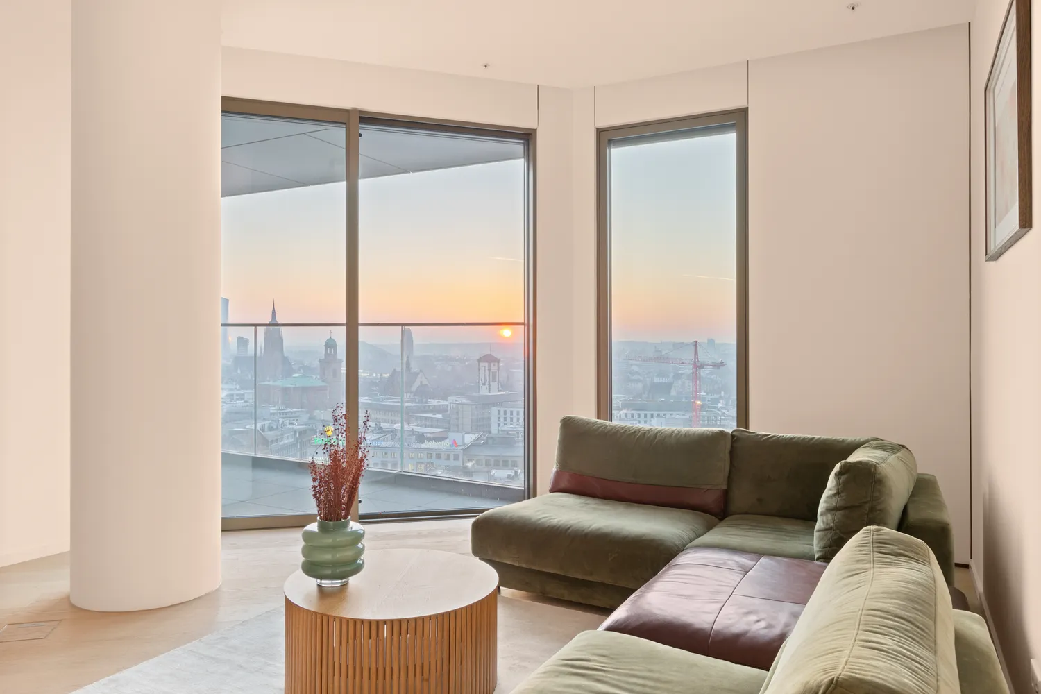 3 room apartment with 102 m² in Frankfurt am Main – Photo 1
