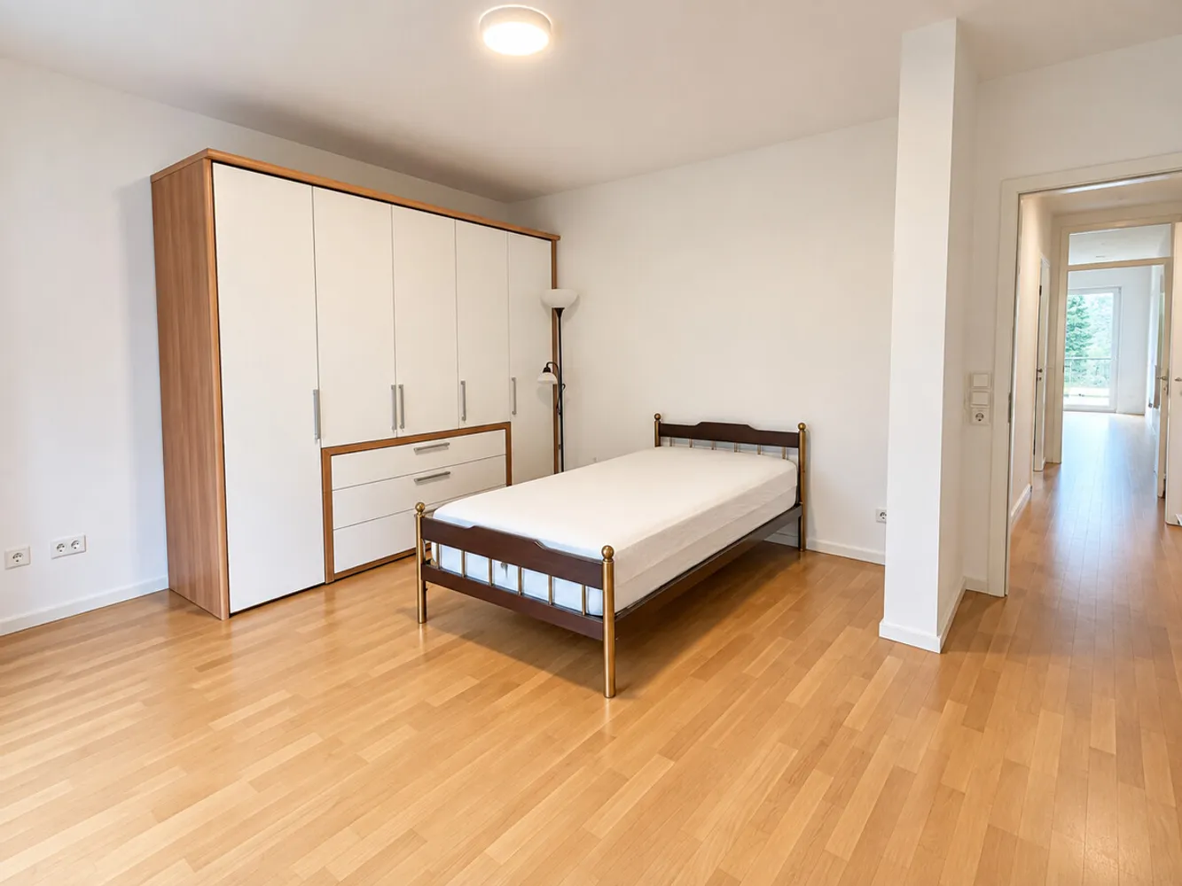 3 Zimmer Wohnung mit 95 m² in Bremen – Bild 2