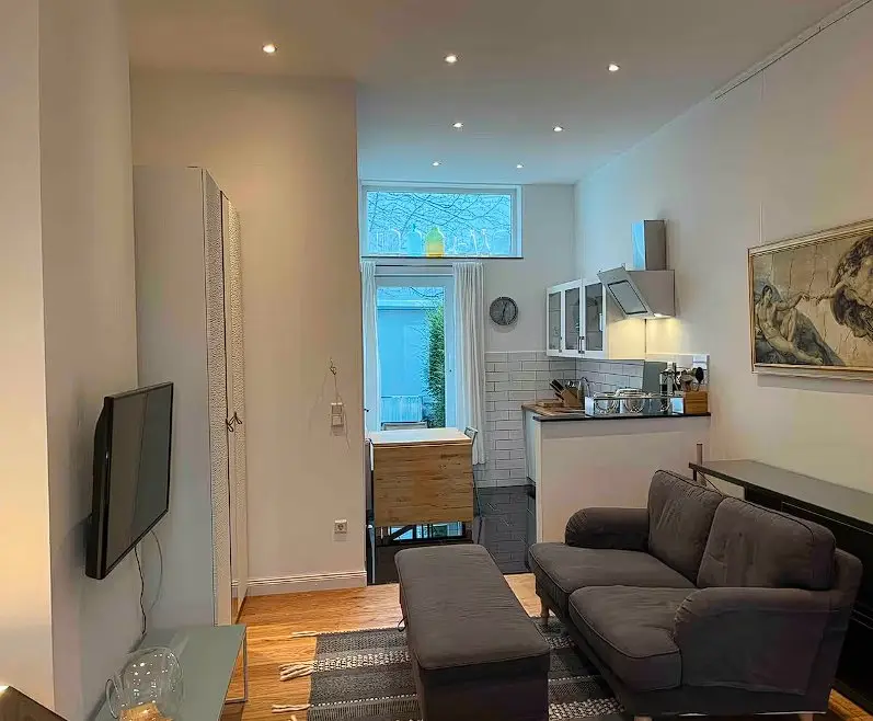 2 Zimmer Wohnung mit 36 m² in Köln – Bild 3