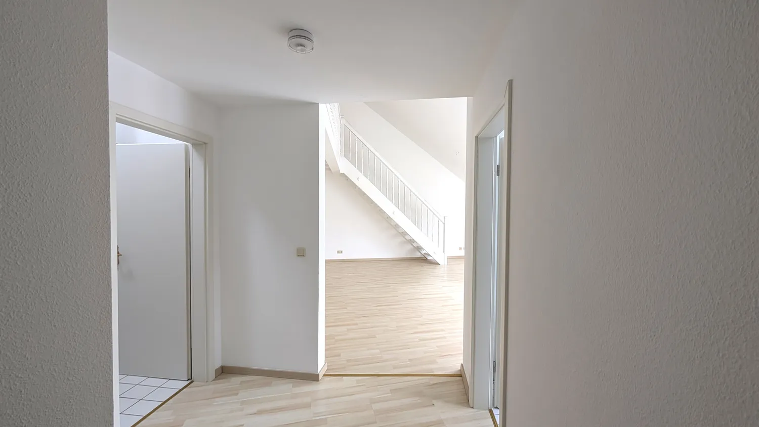 3 Zimmer Wohnung mit 80 m² in Wiesbaden – Bild 8