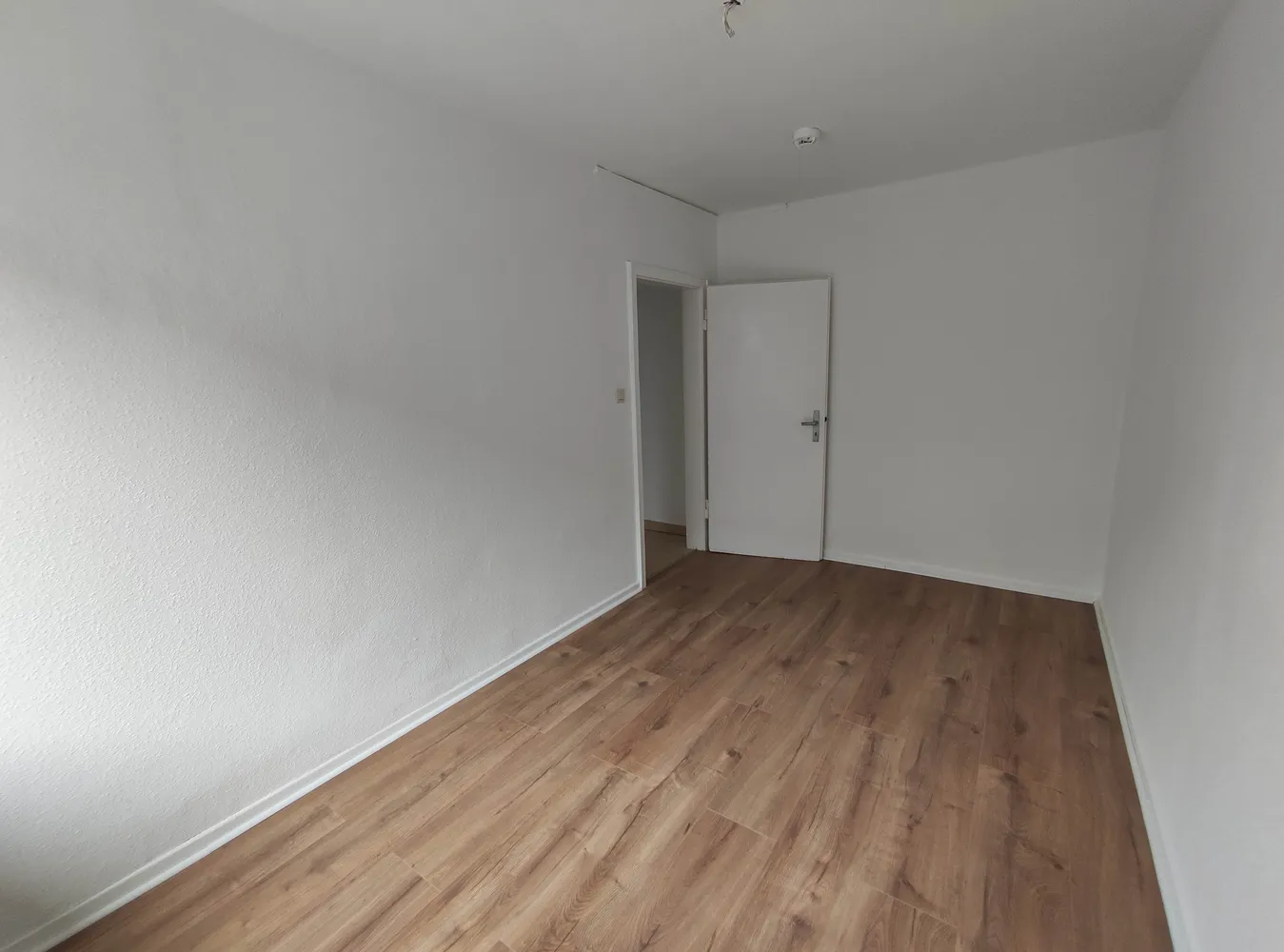 4 Zimmer Wohnung mit 99 m² in Wuppertal – Bild 9