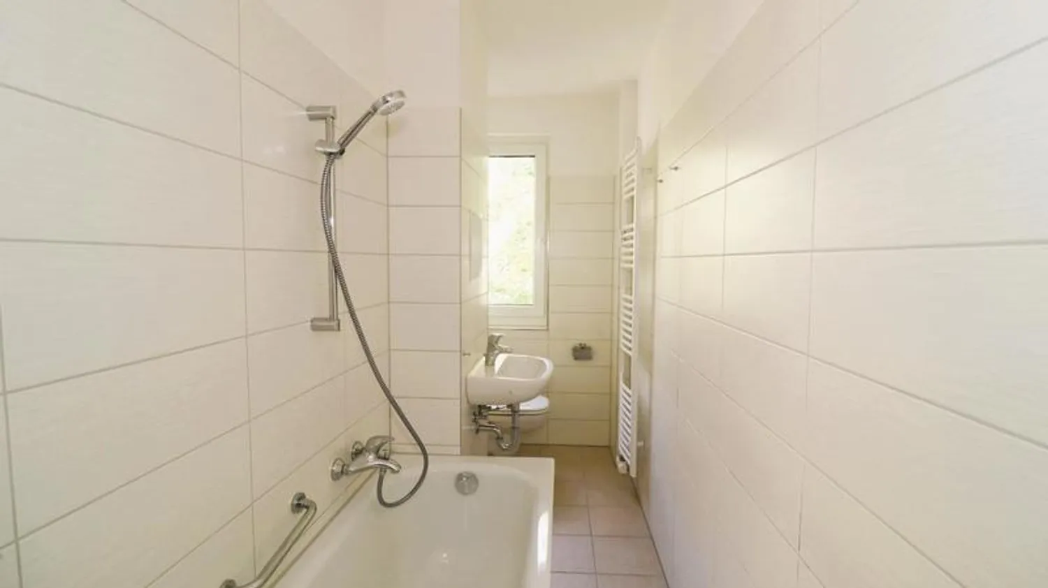 3 room apartment with 58 m² in Chemnitz – Photo 5