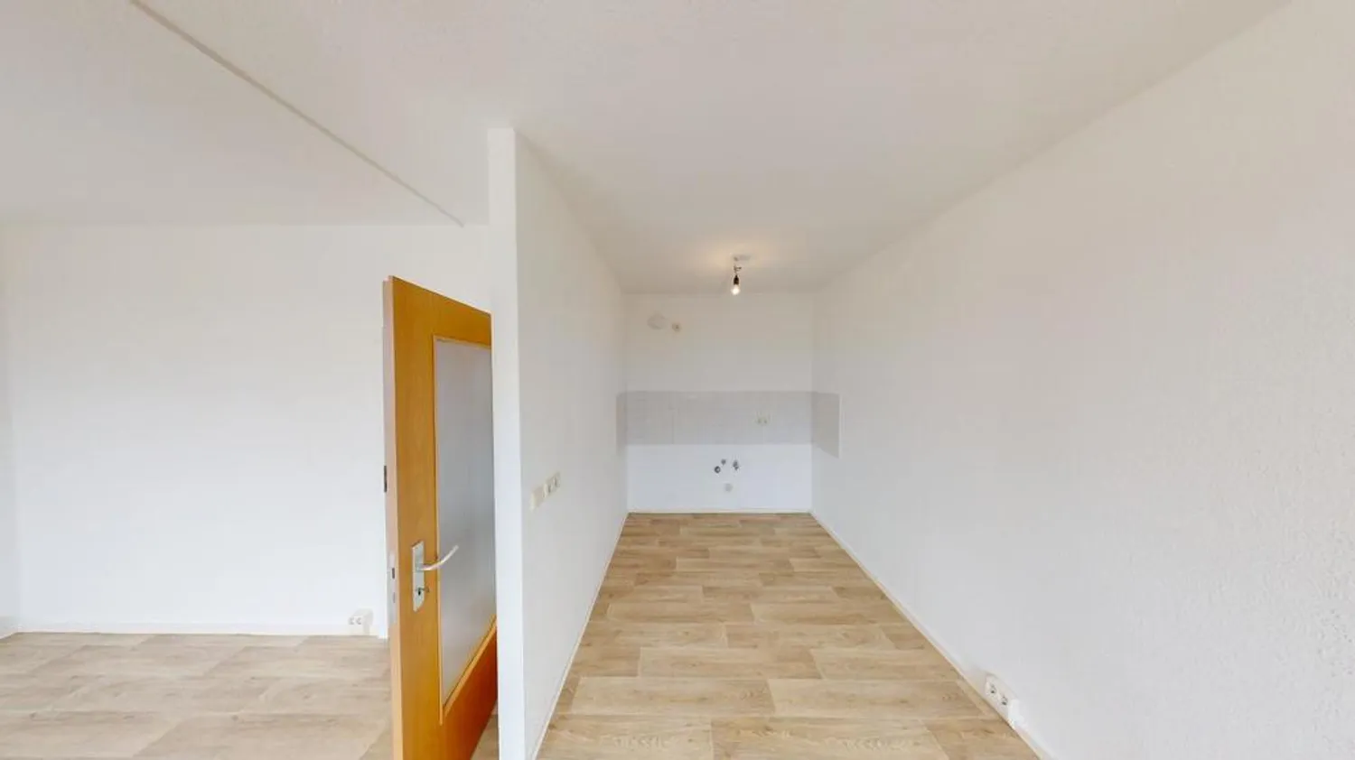 2 room apartment with 49 m² in Chemnitz – Photo 3