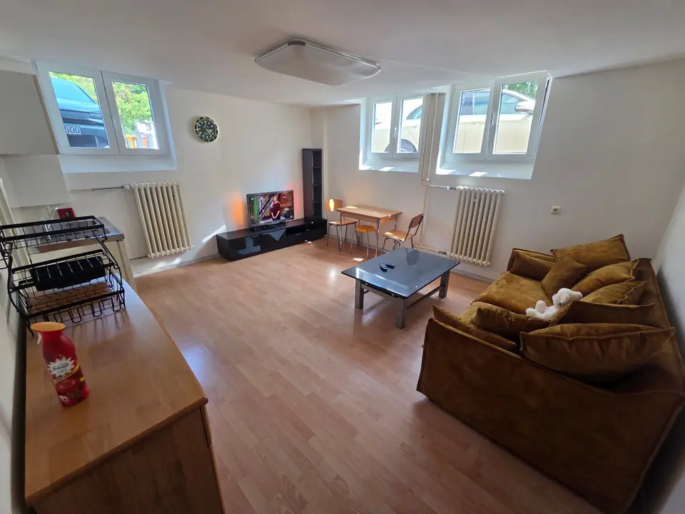 WG-Zimmer mit 50 m² in Augsburg – Bild 1