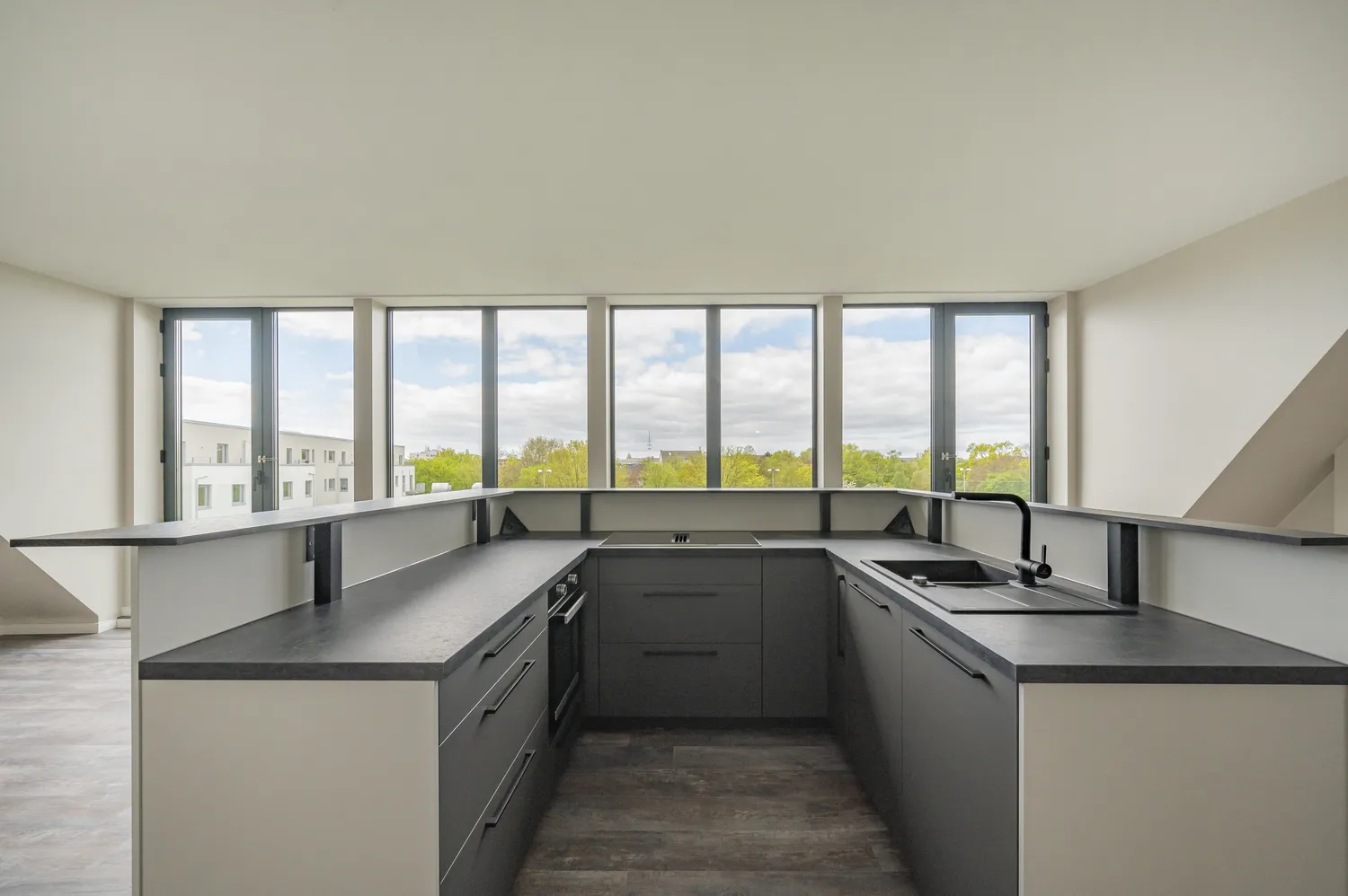 4 Zimmer Wohnung mit 191 m² in Hamburg – Bild 6