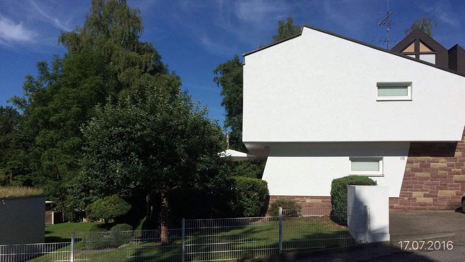 4 Zimmer Wohnung mit 100 m² in Stuttgart – Bild 1