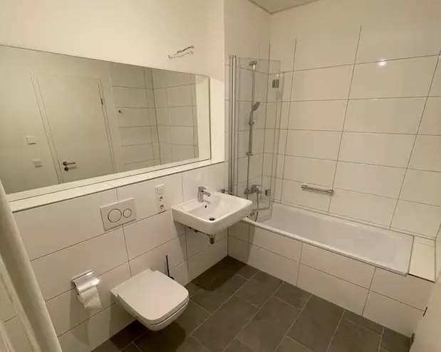 2 Zimmer Wohnung mit 92 m² in Hamburg – Bild 6