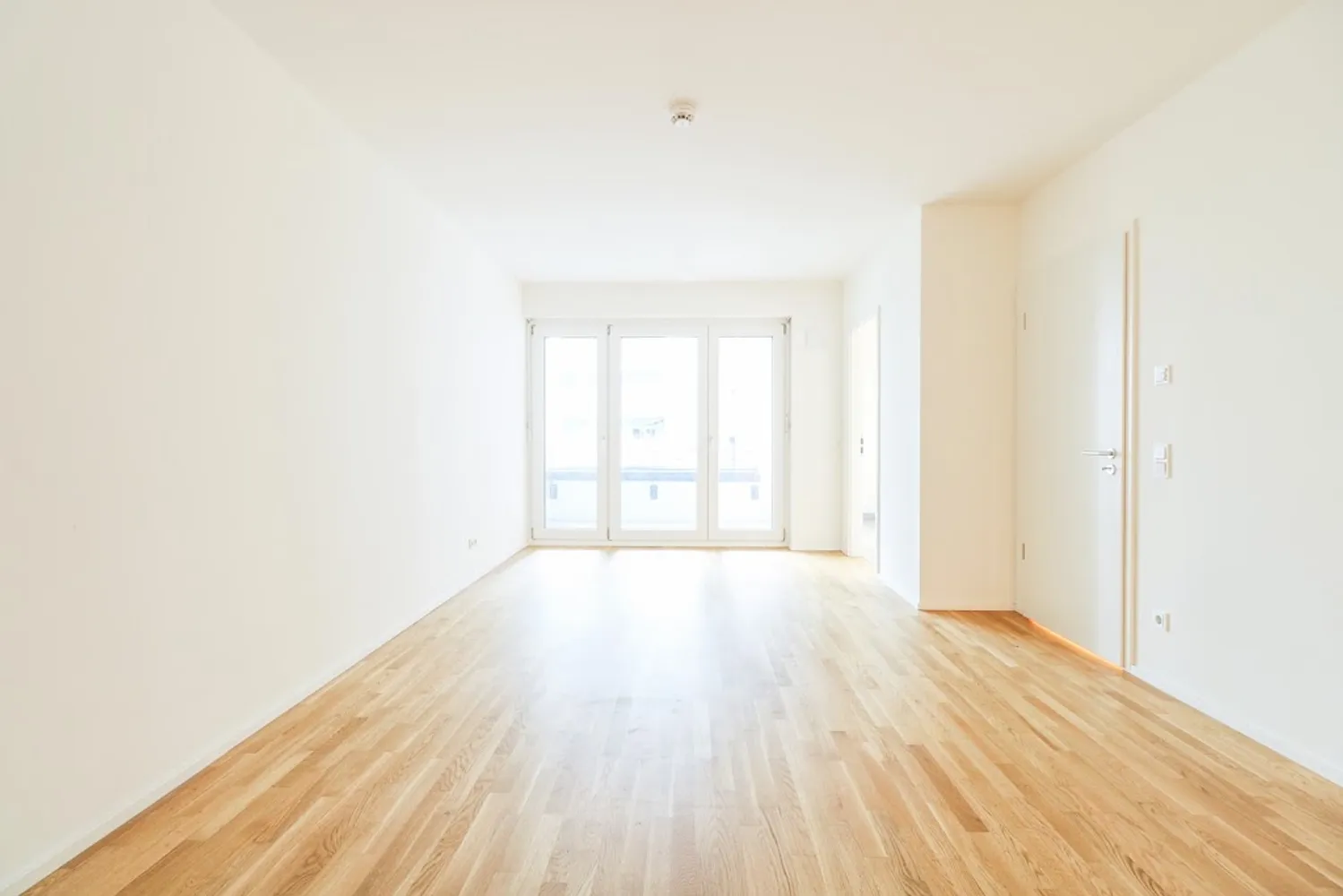 3 Zimmer Wohnung mit 99 m² in Frankfurt am Main – Bild 2