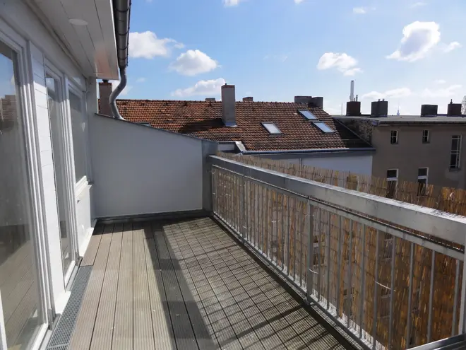 3 Zimmer Wohnung mit 109 m² in Berlin – Bild 3