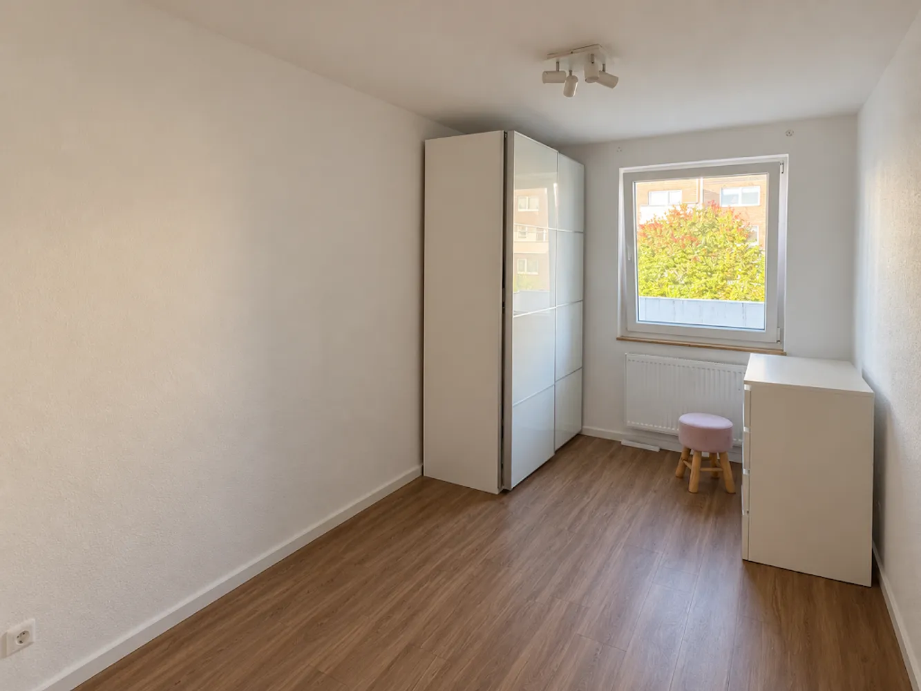 4 Zimmer Wohnung mit 77 m² in Essen – Bild 2