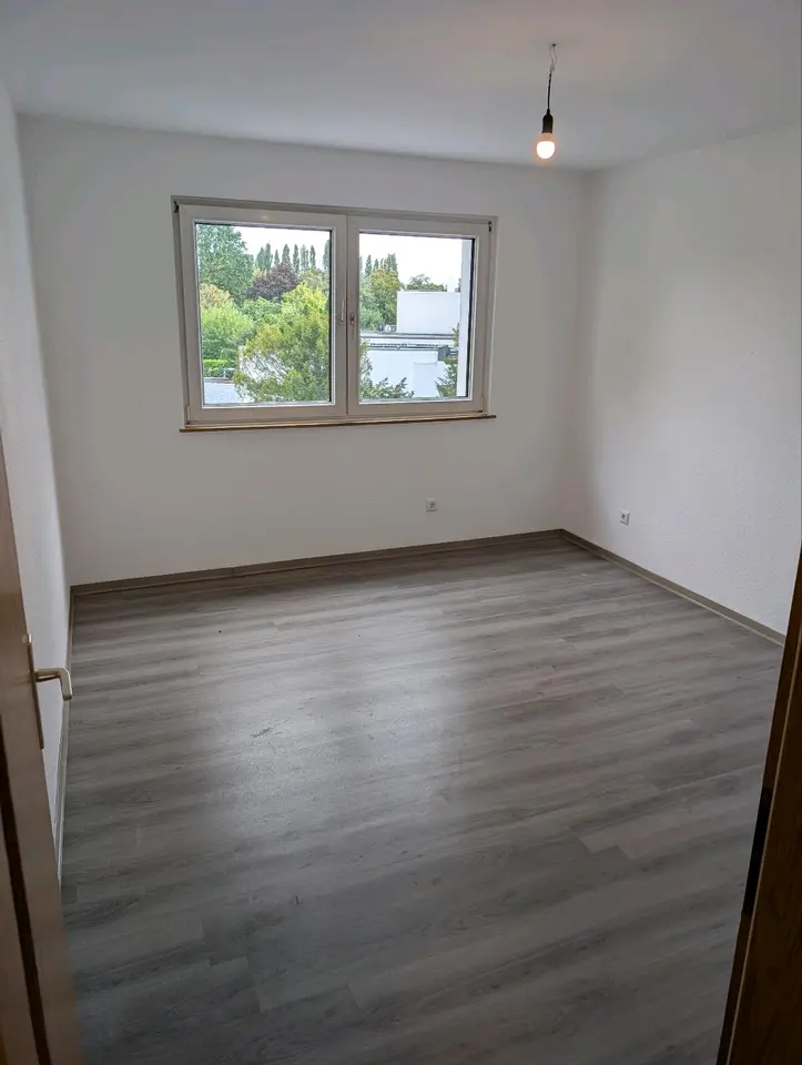 2 Zimmer Wohnung mit 42 m² in Essen – Bild 2