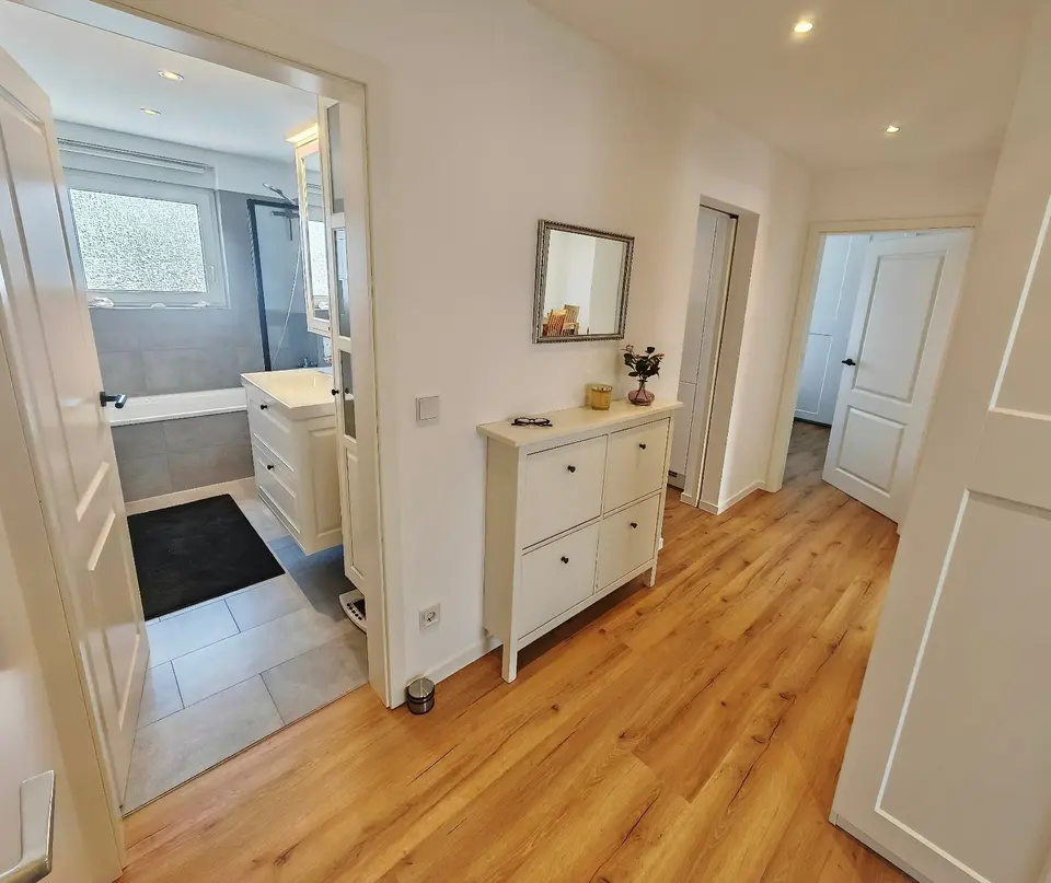 WG-Zimmer mit 74 m² in Wiesbaden – Bild 4