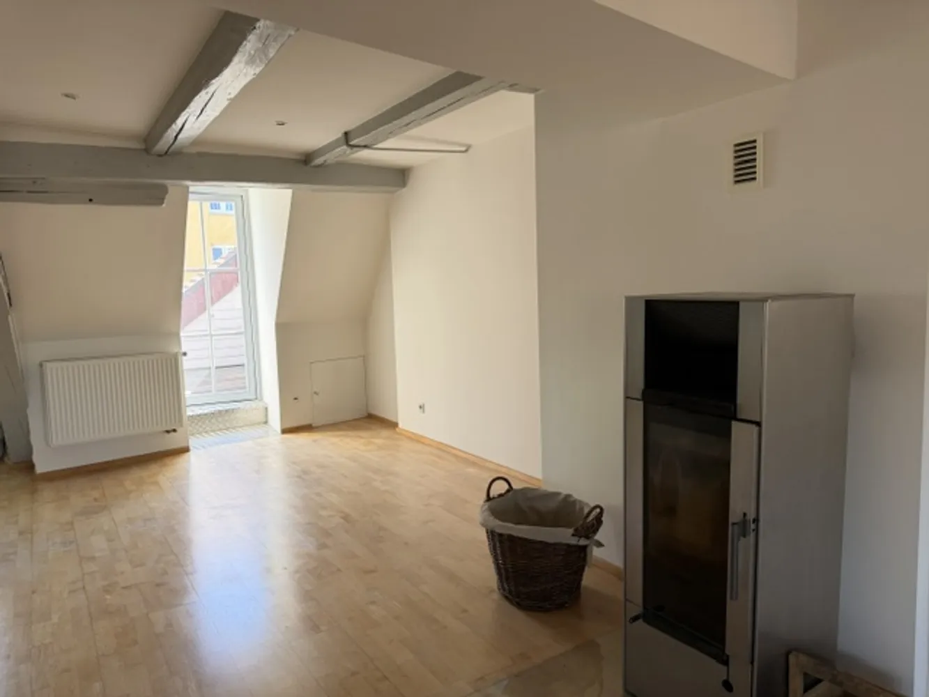 2 Zimmer Wohnung mit 105 m² in Nürnberg – Bild 11