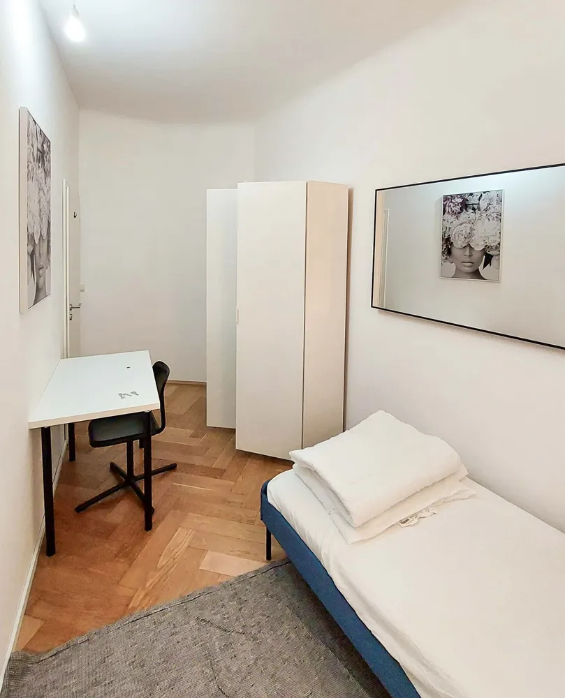 WG-Zimmer mit 14 m² in München – Bild 5