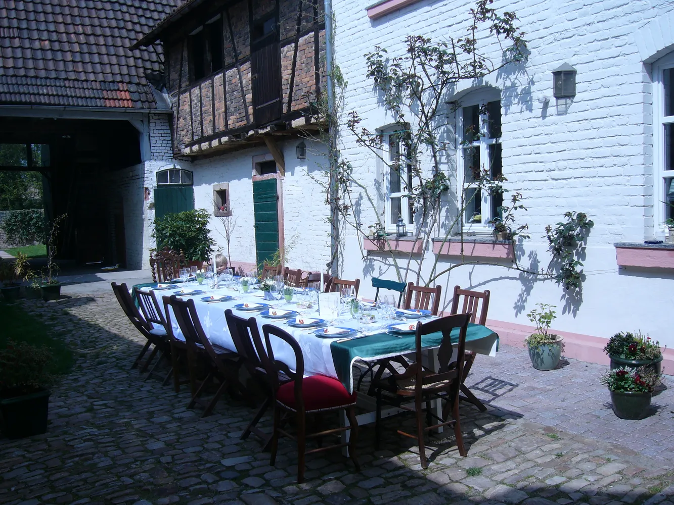 10 room house with 200 m² in Wiesbaden – Photo 1