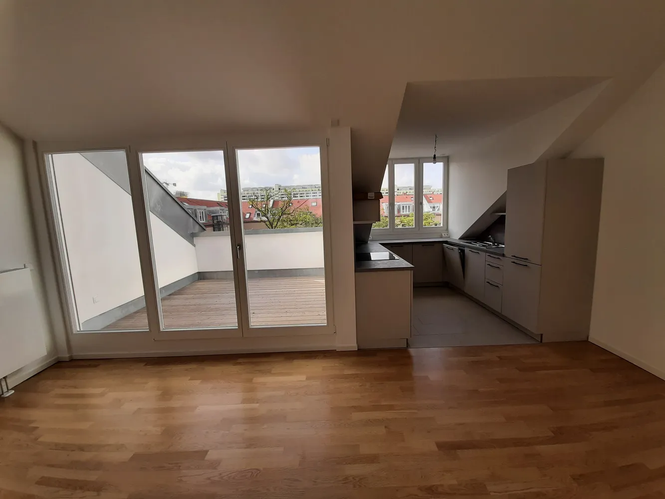 4 Zimmer Wohnung mit 101 m² in Berlin – Bild 2