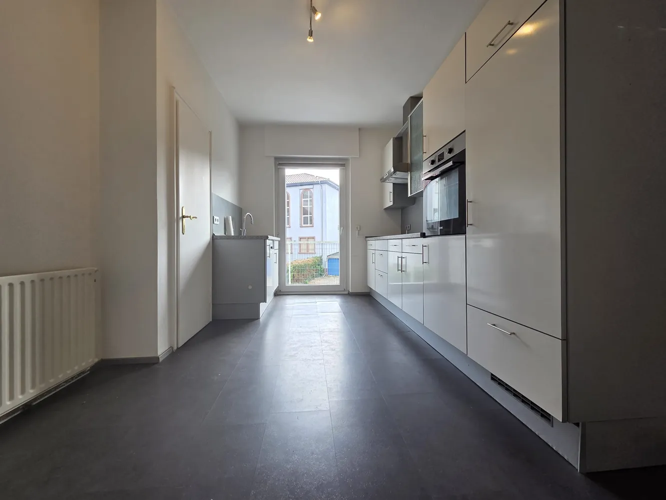 5 Zimmer Wohnung mit 139 m² in Kaiserslautern – Bild 3