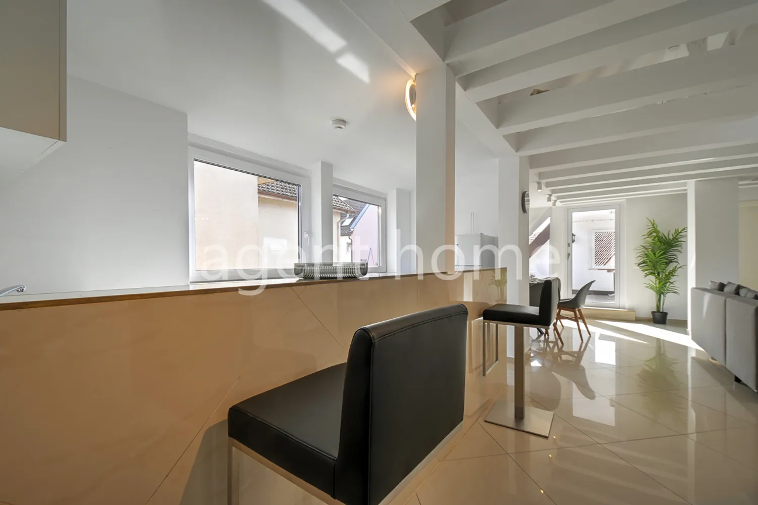 3 Zimmer Wohnung mit 85 m² in Stuttgart – Bild 4