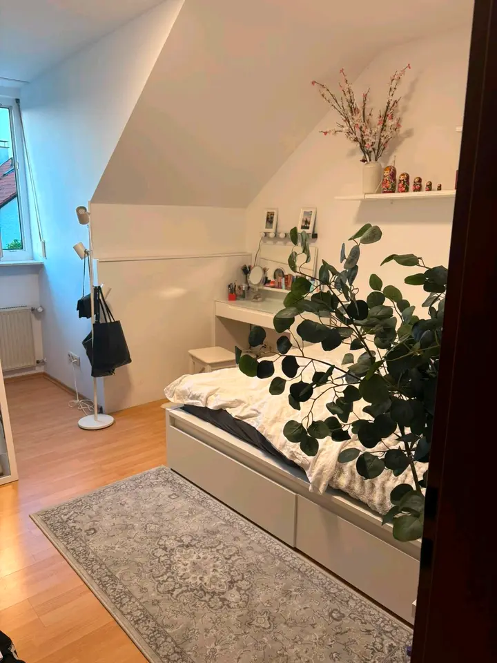 4 Zimmer Wohnung mit 54 m² in Regensburg – Bild 2