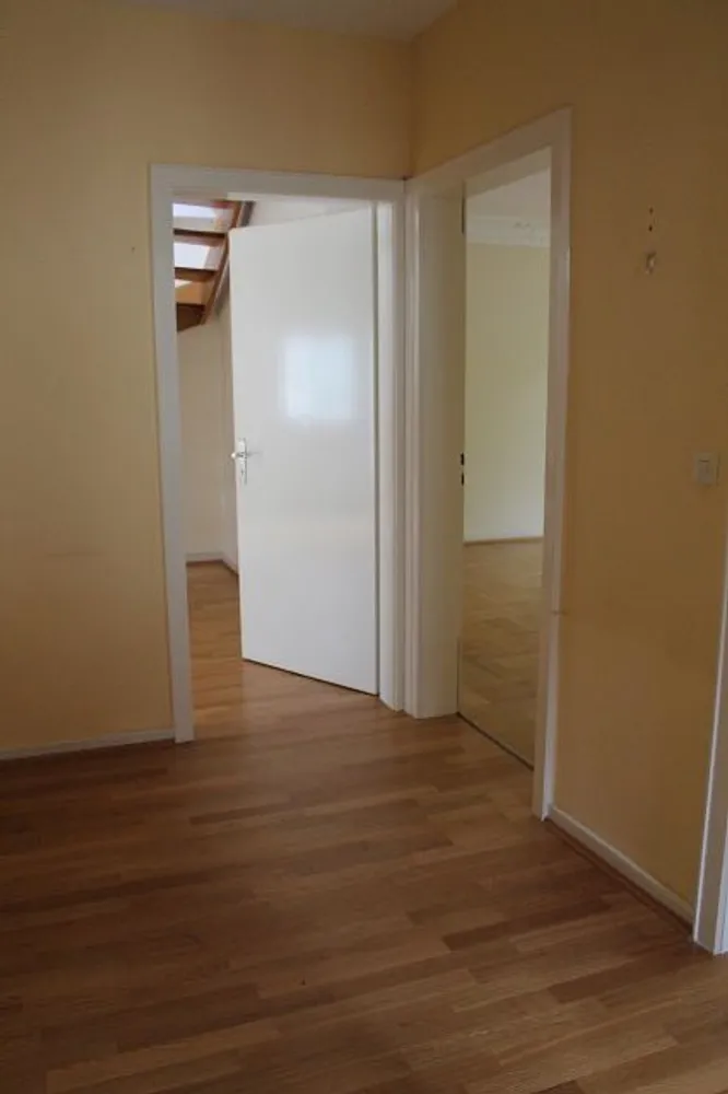 4 Zimmer Wohnung mit 125 m² in Wiesbaden – Bild 9