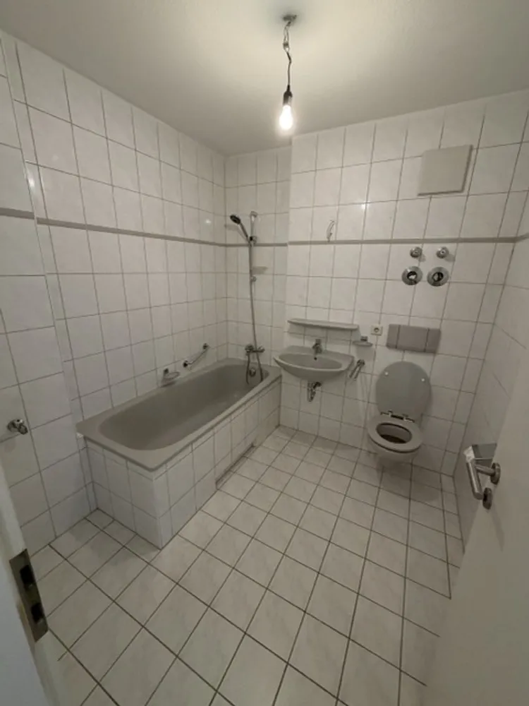 2 Zimmer Wohnung mit 53 m² in Dresden – Bild 4